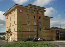 ibis London Thurrock M25 2