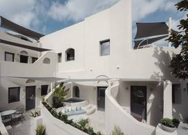 Hotiday Santorini Mesaria 3