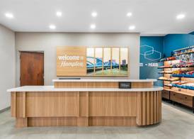 Hampton Inn & Suites Fort Worth/Forest Hill 3