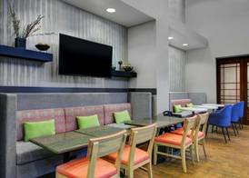 Hampton Inn & Suites Syracuse Dewitt 5