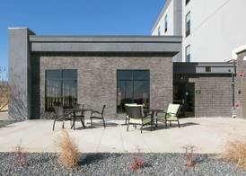 Hampton Inn & Suites Stroud 2
