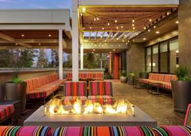 Home2 Suites By Hilton Portland Airport 4