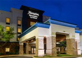 Hampton Inn & Suites Prattville 2