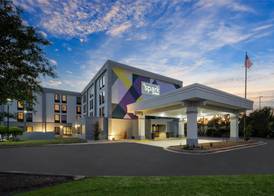 Spark by Hilton Decatur 3