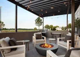 LivSmart Studios By Hilton Kokomo 5