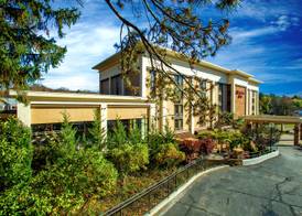 Hampton Inn Wheeling 5