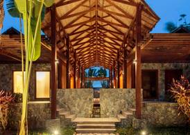 Indura Beach & Golf Resort Curio Collection By Hilton 4