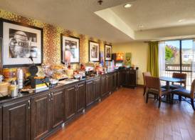 Hampton Inn Georgetown-Marina 5