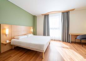 Ibis Kaunas Centre 5