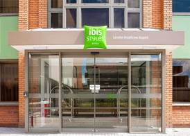 ibis Styles London Heathrow Airport 4