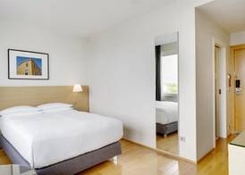 Hilton Reykjavik 3