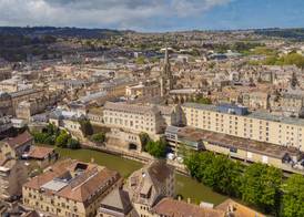 DoubleTree by Hilton Bath 4
