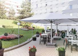 Novotel Suites Genève Aéroport 4