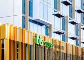 ibis Styles East Perth 3