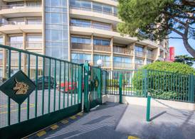 ibis Cannes Plage La Bocca 5