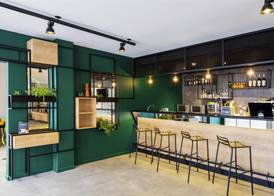 Ibis Pau Centre 2