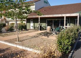 greet Hotel Belleville en Beaujolais A6 2