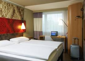 ibis Zurich Adliswil 4