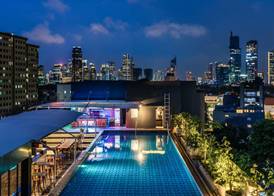 Mercure Jakarta Cikini 4