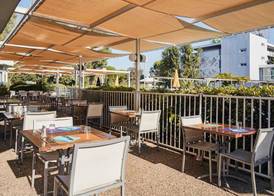 ibis Styles Marseille Aéroport 3