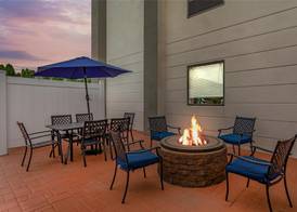 Hampton Inn Pine Grove 3