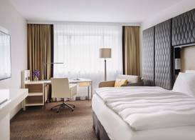 PULLMAN Berlin Schweizerhof - City Center, Zoo und Kurfürstendamm 4