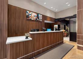 Hilton Garden Inn New York/West 35th Street 5