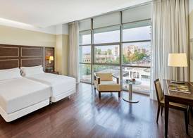 NH Gran Hotel Casino de Extremadura 5