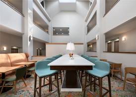 Hampton Inn Cartersville 4