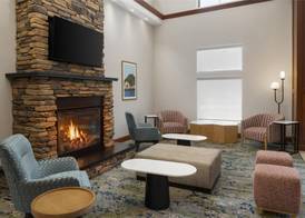 Hampton Inn & Suites Mystic 5
