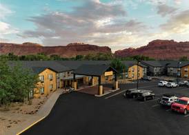 Slackline Moab, Outset Collection by Hilton 2