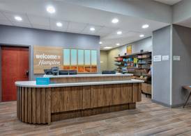 Hampton Inn & Suites Corsicana 3