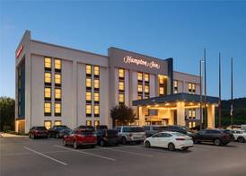 Hampton Inn Bristol 2