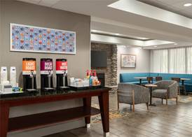 Hampton Inn Bristol 4