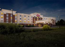 Hampton Inn & Suites Murfreesboro 5