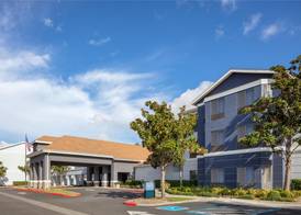 Homewood Suites by Hilton Fresno 4