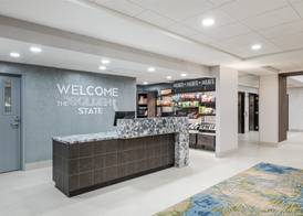 Hampton Inn & Suites Oakland Airport-Alameda 5