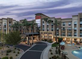 Hampton Inn & Suites Phoenix Glendale-Westgate 2