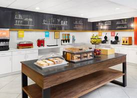 Hampton Inn & Suites Parsippany/North 5