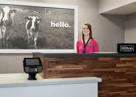 Hampton Inn Tracy 4