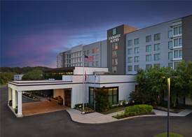 Embassy Suites by Hilton Knoxville West 3