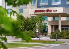 Hampton Inn by Hilton Calgary Airport North 3