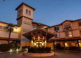 DoubleTree by Hilton Campbell - Pruneyard Plaza 2