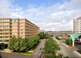 Embassy Suites by Hilton Chicago O'Hare Rosemont 3