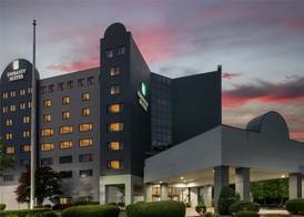 Embassy Suites by Hilton Charlotte 3