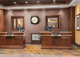 DoubleTree by Hilton Cincinnati Airport 4