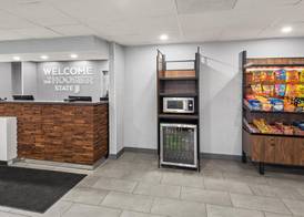 Hampton Inn Indianapolis-N.E./Castleton 5