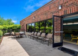Hampton Inn & Suites East Lansing/Okemos 3