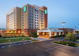 Embassy Suites by Hilton Norman Hotel & Conference Center 2