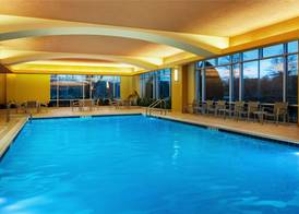 Embassy Suites by Hilton Hampton Convention Center 4